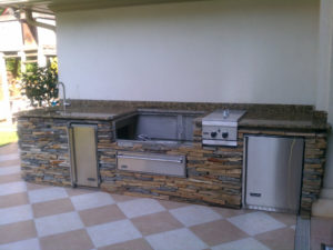 outdoor kitchens 